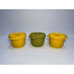 Vintage Tupperware 2 x Green 886-35, Yellow 886-18 with Lids Servalier Container
